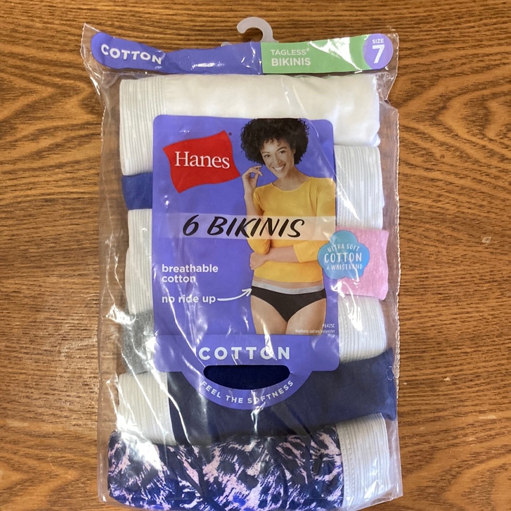 Hanes Women’s Bikinis - Package of 6 Panties (size 7) NWT